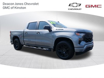 New 2025 Chevrolet Silverado 1500 Custom w/ Turbomax Blackout Package