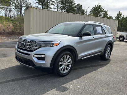 Certified 2023 Ford Explorer Limited w/ Equipment Group 301A