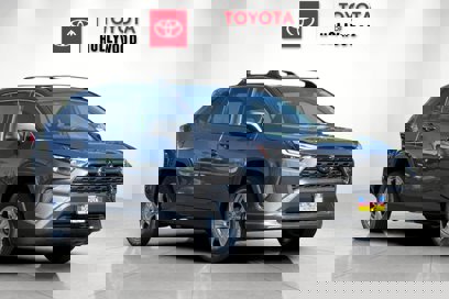 New 2025 Toyota RAV4 LE