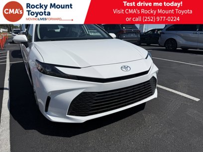 New 2025 Toyota Camry LE w/ Convenience Package