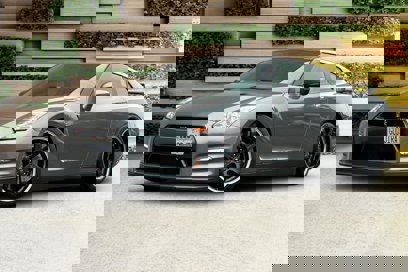 Used 2013 Nissan GT-R Black Edition