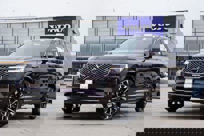 New 2025 Volvo XC90 B6 Core w/ Climate Package