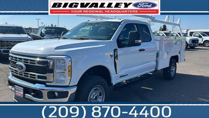 New 2025 Ford F350 XL w/ XL Chrome Package