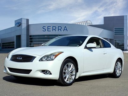 Used 2011 INFINITI G37 x w/ Premium Pkg