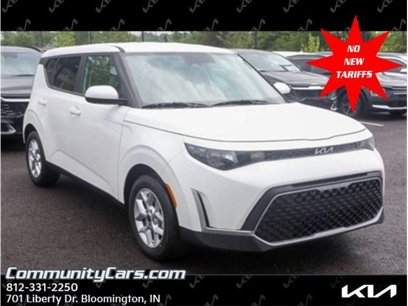 New 2025 Kia Soul LX