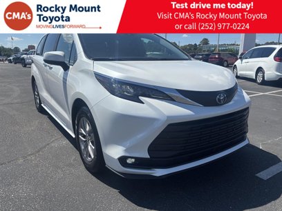 Used 2025 Toyota Sienna XLE