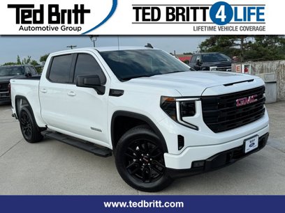 Used 2024 GMC Sierra 1500 Elevation w/ LPO, Elevation Black Package