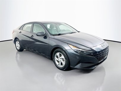 Used 2021 Hyundai Elantra SE