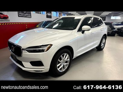 Used 2021 Volvo XC60 T5 Momentum w/ Premium Package