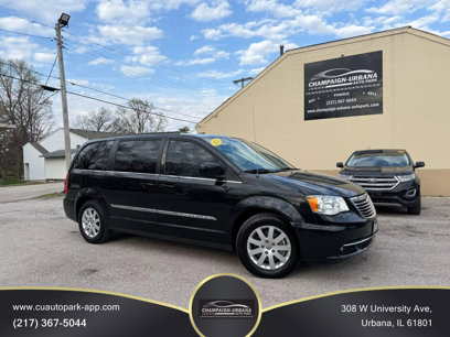 Used 2015 Chrysler Town & Country Touring