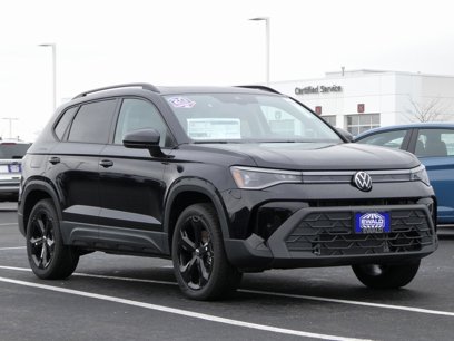 New 2025 Volkswagen Taos SE