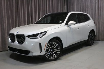 New 2025 BMW X3 xDrive30i w/ Premium Package