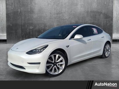 Used 2019 Tesla Model 3 Mid Range