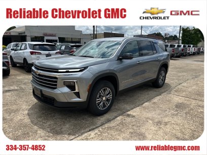 New 2025 Chevrolet Traverse LT w/ Driver Confidence Package