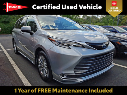 Used 2021 Toyota Sienna Platinum