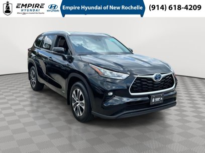 Used 2024 Toyota Highlander XLE