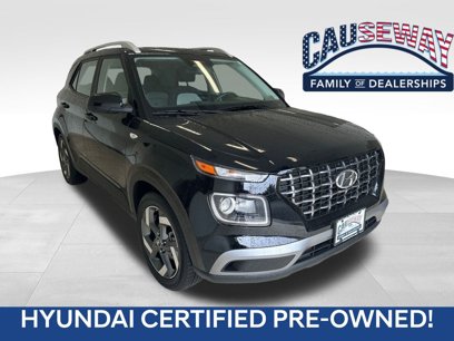 Used 2023 Hyundai Venue SEL w/ Cargo Package