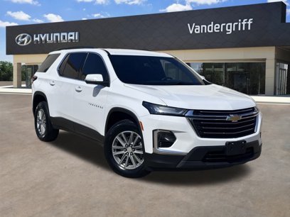 Used 2022 Chevrolet Traverse LT