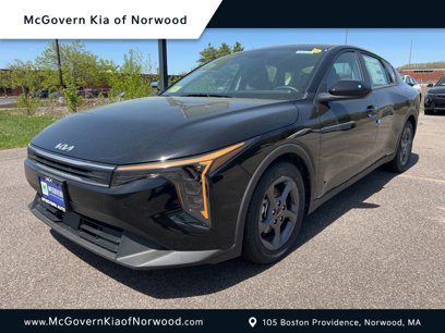 New 2025 Kia K4 LXS