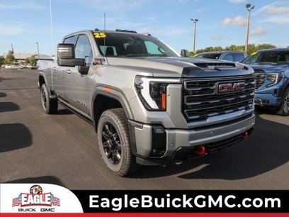 New 2025 GMC Sierra 2500 AT4 w/ AT4 Premium Plus Package
