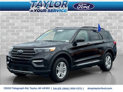Certified 2023 Ford Explorer XLT w/ Equipment Group 202A