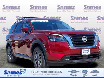 Used 2023 Nissan Pathfinder SV