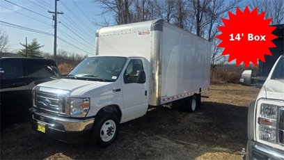 New 2025 Ford E-350 and Econoline 350 Super Duty w/ Driver's Safety Package