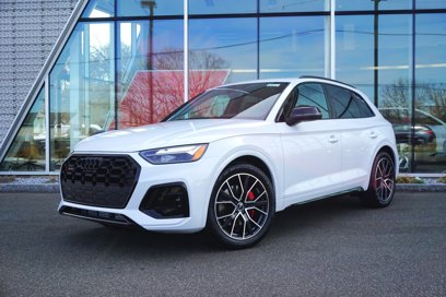New 2025 Audi SQ5 Premium Plus