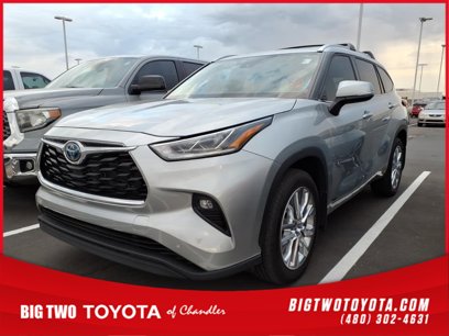 Used 2023 Toyota Highlander Limited