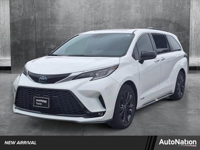 Used 2021 Toyota Sienna XSE