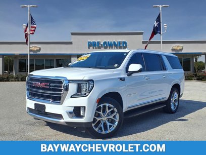 Used 2022 GMC Yukon XL SLT w/ SLT Premium Package