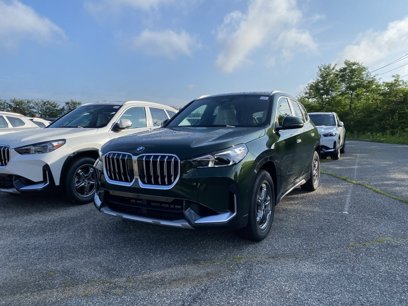 New 2025 BMW X1 xDrive28i w/ Convenience Package