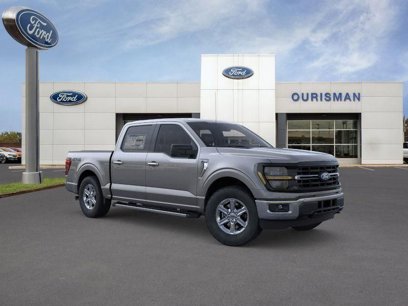 New 2025 Ford F150 XLT w/ Equipment Group 301A Standard