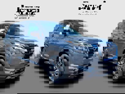 New 2025 Nissan Pathfinder S
