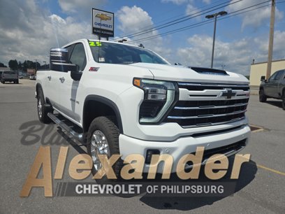 Used 2025 Chevrolet Silverado 2500 LT w/ Z71 Chrome Sport Edition