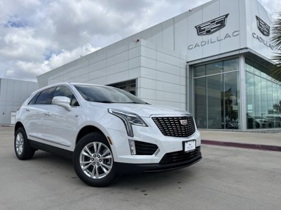 New 2025 Cadillac XT5 Luxury