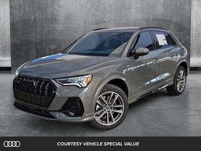 New 2025 Audi Q3 2.0T Premium w/ Convenience Package