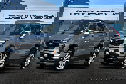 Used 2024 Cadillac XT4 Luxury w/ Cold Weather Package