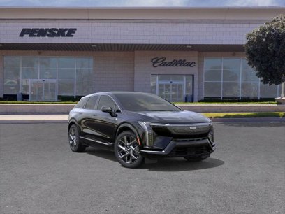 New 2025 Cadillac Optiq Luxury 1