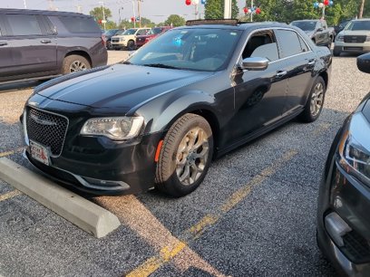 Used 2017 Chrysler 300 C Platinum