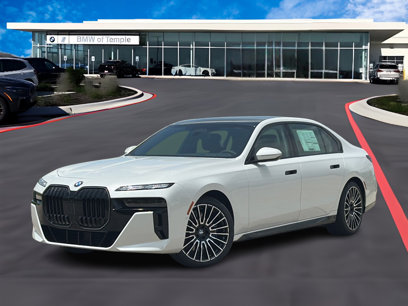 New 2025 BMW 760i xDrive w/ Executive Package