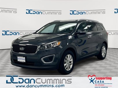 Used 2017 Kia Sorento LX w/ LX V6 Convenience Package