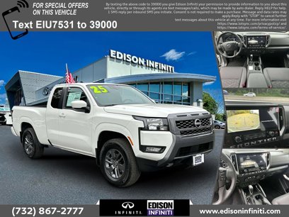 Used 2025 Nissan Frontier SV w/ SV Convenience Package