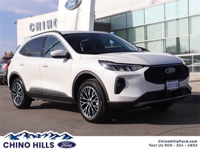 New 2025 Ford Escape SE