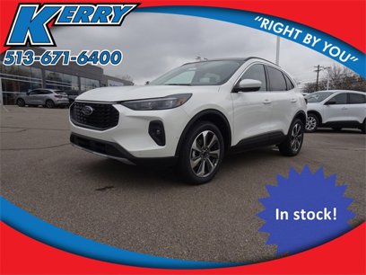 New 2024 Ford Escape Platinum w/ Premium Technology Package