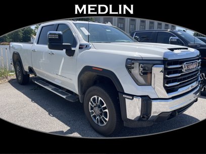 New 2025 GMC Sierra 3500 SLT w/ SLT Convenience Package