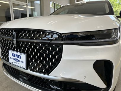 Used 2024 Lincoln Nautilus Reserve w/ Equipment Group 202A