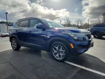 Used 2023 Kia Seltos EX