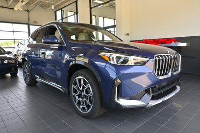 New 2025 BMW X1 xDrive28i w/ Premium Package