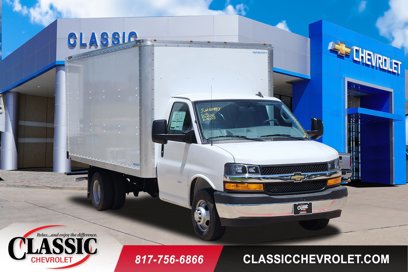 New 2025 Chevrolet Express 3500 w/ Power Convenience Package